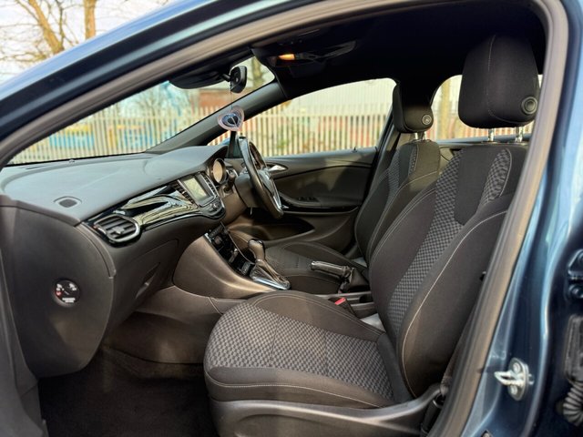 2017 Vauxhall Astra 1.4L SRI 5dr - Photo 9