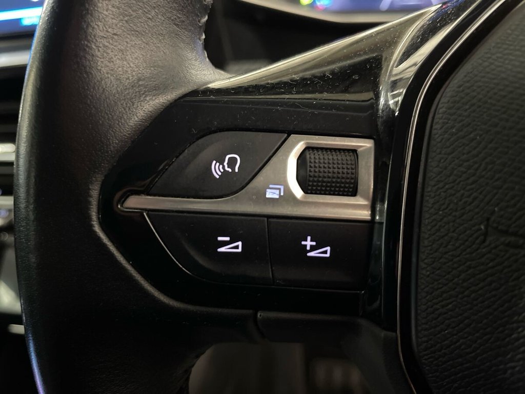 USED 2020 70 PEUGEOT 2008 1.5 BlueHDi Allure Premium SUV 5dr Diesel Manual Euro 6 (s/s) (100 ps) SUV