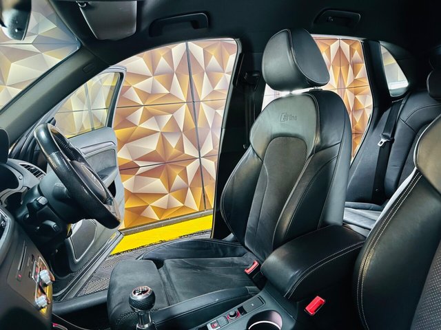 2017 AUDI Q3 2.0 TDI Black Edition quattro Euro 6 (s/s) 5dr - Photo 4