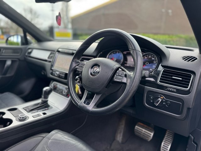 2011 Volkswagen Touareg 3L Altitude 5dr - Photo 11