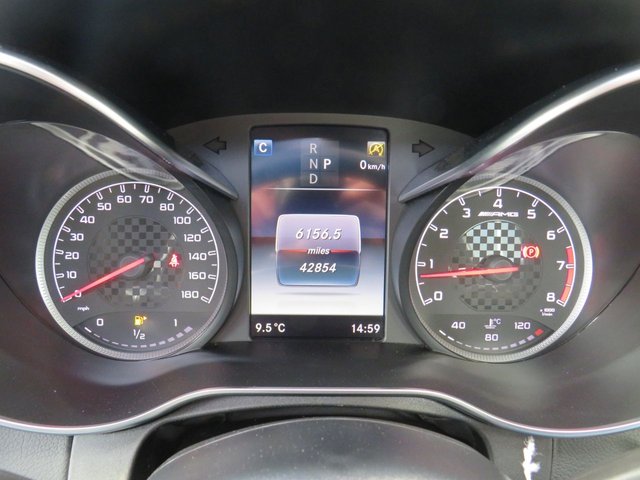 2017 MERCEDES-BENZ C-CLASS 3.0 C43 V6 AMG (Premium Plus) Coupe 2dr Petrol G-Tronic+ 4MATIC Euro 6 (s/s) (367 ps) - Photo 11