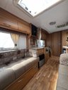 USED COACHMAN VIP 520 