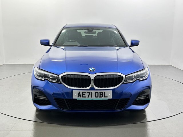 2021 BMW 3 Series - Photo 3