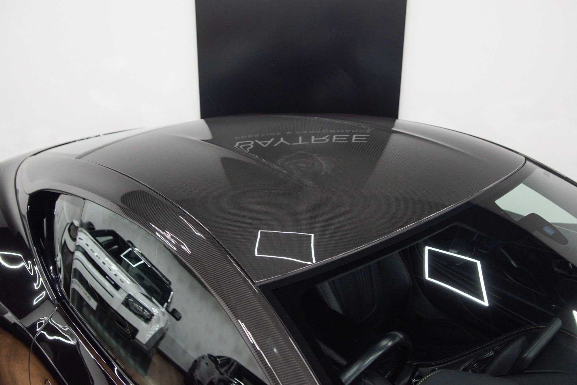 USED 2020 A ASTON MARTIN DB11 5.2 V12 BiTurbo AMR Coupe  