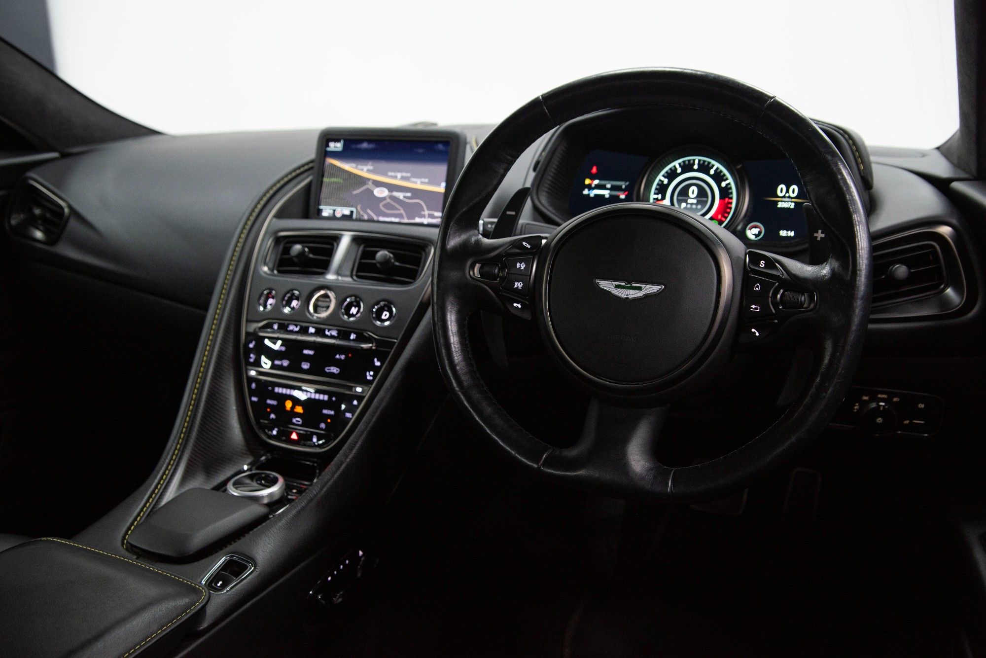 USED 2020 A ASTON MARTIN DB11 5.2 V12 BiTurbo AMR Coupe  