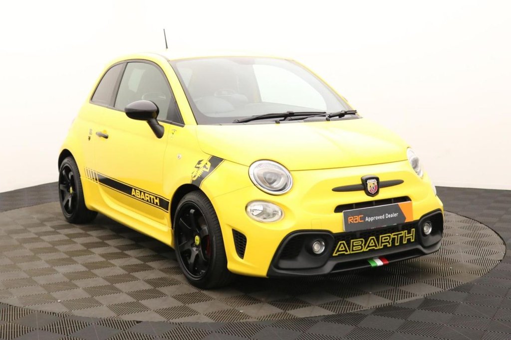 USED 2016 ABARTH 595 1.4 T-Jet Hatchback 3dr Petrol Manual Euro 6 (145 ps) Bluetooth, 17" Alloys, Air Con