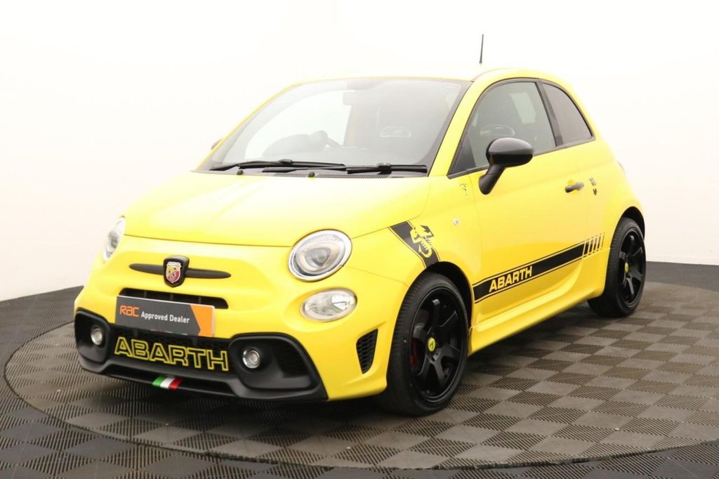 USED 2016 ABARTH 595 1.4 T-Jet Hatchback 3dr Petrol Manual Euro 6 (145 ps) Bluetooth, 17" Alloys, Air Con