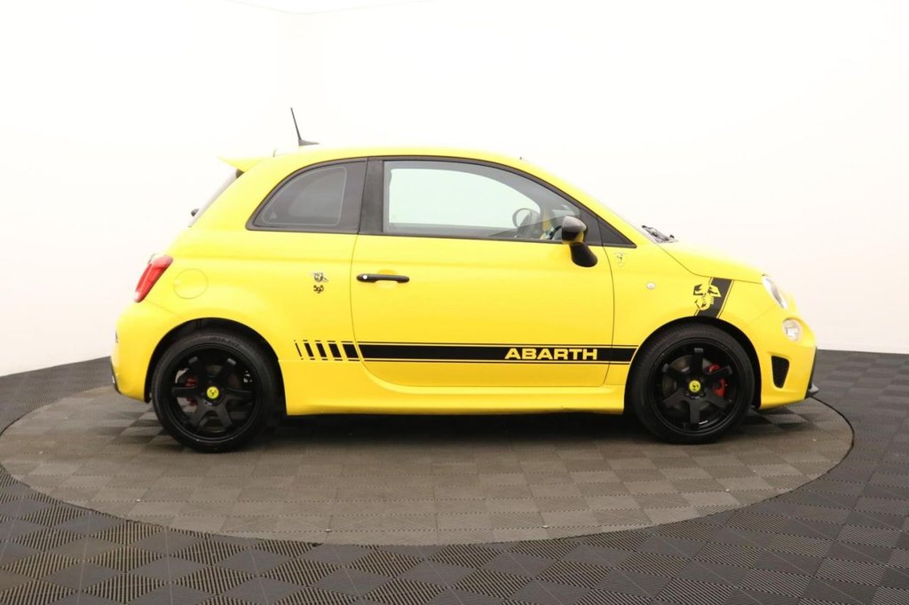 USED 2016 ABARTH 595 1.4 T-Jet Hatchback 3dr Petrol Manual Euro 6 (145 ps) Bluetooth, 17" Alloys, Air Con
