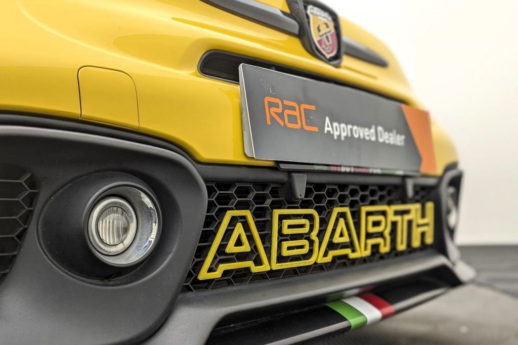 USED 2016 ABARTH 595 1.4 T-Jet Hatchback 3dr Petrol Manual Euro 6 (145 ps) Bluetooth, 17" Alloys, Air Con