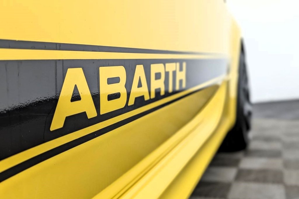 USED 2016 ABARTH 595 1.4 T-Jet Hatchback 3dr Petrol Manual Euro 6 (145 ps) Bluetooth, 17" Alloys, Air Con