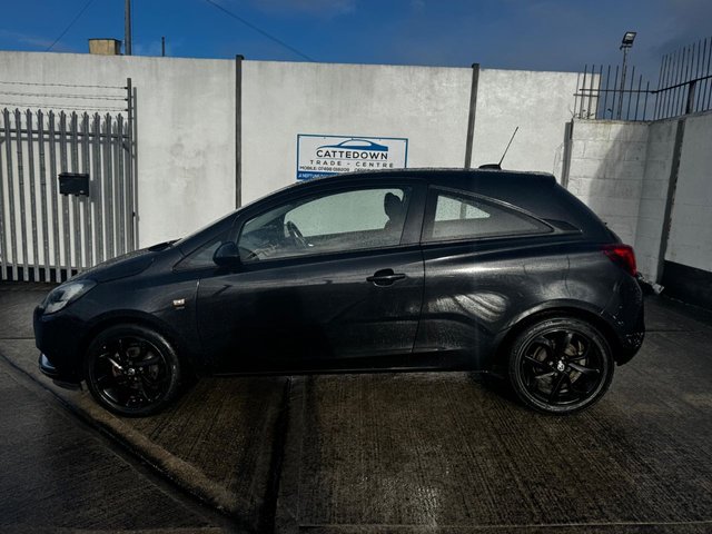 2015 Vauxhall Corsa 1.4L SRI 3dr - Photo 2