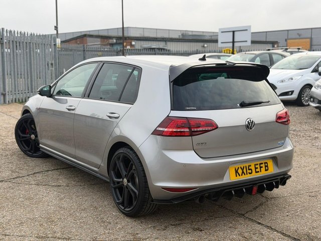 2015 VOLKSWAGEN GOLF - Photo 6