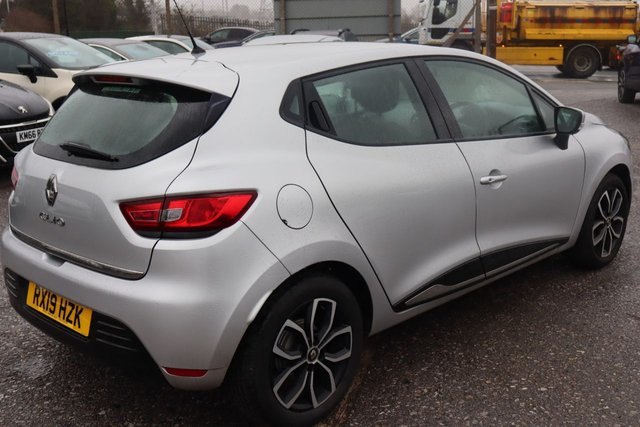 2025 RENAULT CLIO 1.5 dCi Play Hatchback 5dr Diesel Manual Euro 6 (s/s) (90 ps) - Photo 7