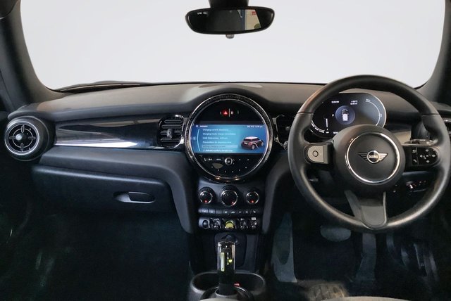 2022 MINI Electric Hatch - Photo 3