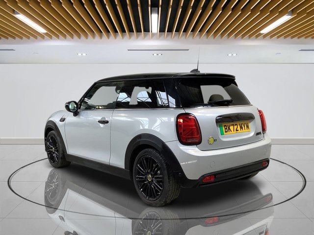 2022 MINI Electric Hatch - Photo 6