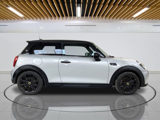 2022 MINI Electric Hatch - Photo 8