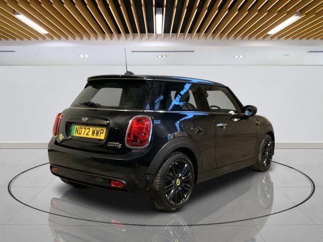 2022 MINI Electric Hatch - Photo 8