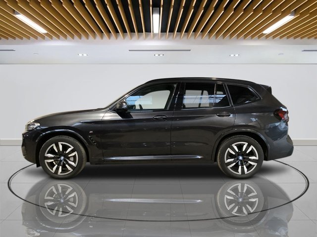 2022 BMW Ix3 - Photo 5
