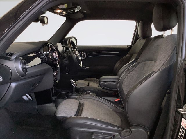 2023 MINI Electric Hatch - Photo 11