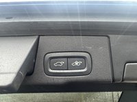 USED 2021 21 VOLVO XC60 2.0 B4 MHEV R-Design SUV 5dr Diesel Hybrid Auto Euro 6 (s/s) (197 ps) SAT NAV