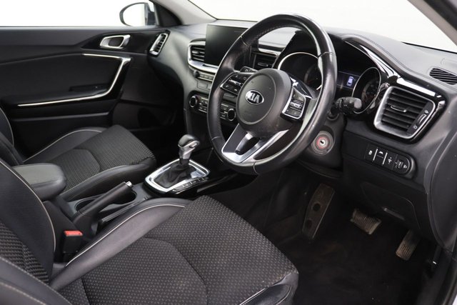 2019 Kia Ceed 1L 3 5dr - Photo 10