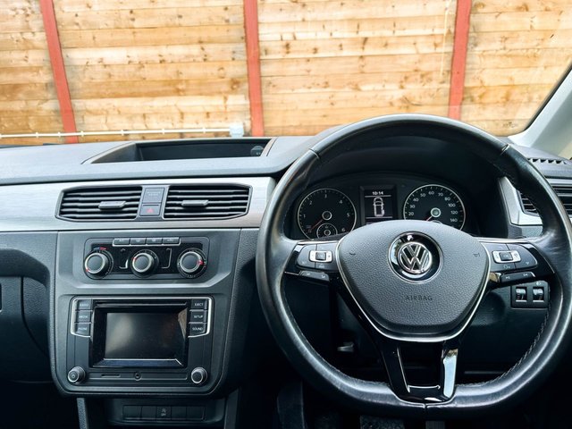 2021 VOLKSWAGEN CADDY MAXI LIFE - Photo 2