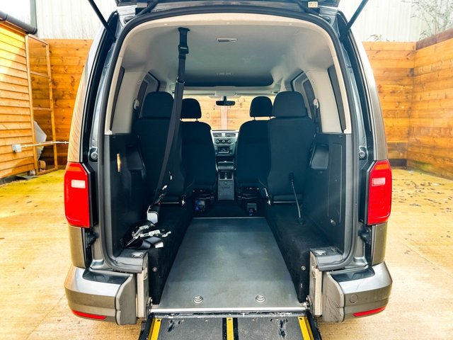 2018 VOLKSWAGEN CADDY LIFE - Photo 10