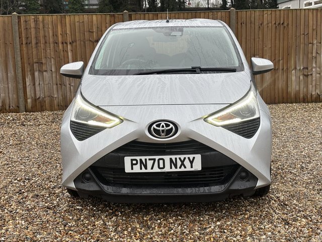 2020 TOYOTA AYGO - Photo 8