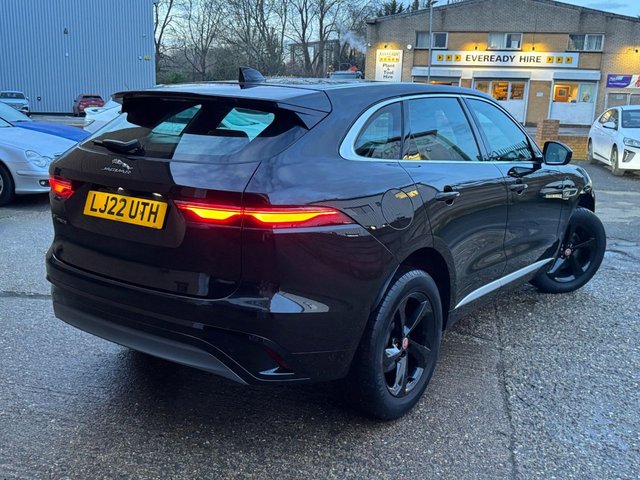 2022 Jaguar F-Pace 2L R-Dynamic S 5dr - Photo 10