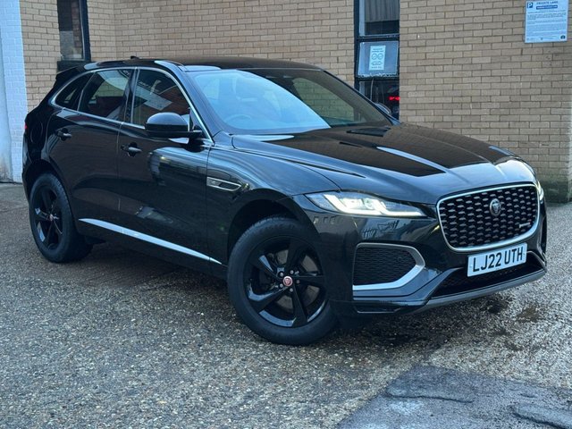 2022 Jaguar F-Pace 2L R-Dynamic S 5dr - Photo 2