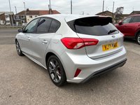 USED 2021 71 FORD FOCUS 1.0T EcoBoost ST-Line Hatchback 5dr Petrol Auto Euro 6 (s/s) (125 ps) 2 OWNERS FROM NEW* AUTOMATIC* PADDLE SHIFT* SAT NAV* PARKING SENSORS* CRUISE CONTROL* ELECTRIC HANDBRAKE* HEATED WINDSCREEN* AUTO START / STOP* LANE / SPEED ASSIST* AIR CON* BLUETOOTH PHONE AND AUDIO* DAB
