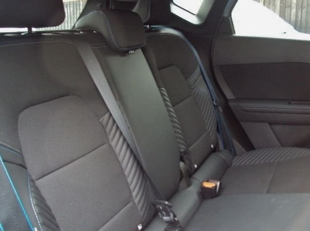 2024 RENAULT CAPTUR - Photo 10