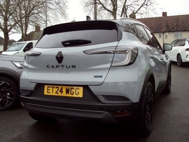 2024 RENAULT CAPTUR - Photo 3