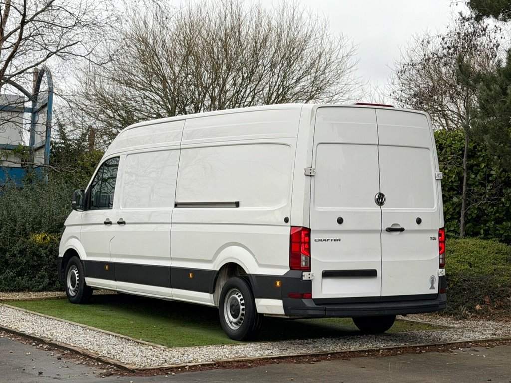 USED 2017 67 VOLKSWAGEN CRAFTER 2.0 TDI CR35 BlueMotion Tech Trendline Panel Van 5dr Diesel Manual FWD LWB High Roof Euro 6 (s/s) (140 ps) A CLEAN LOW MILEAGE EXAMPLE OF THE HIGH TOP VW CRAFTER WITH FULL VW SERVICE HISTORY INCLUDING TIMING BELT AND WATER PUMP AND CRANK CASE OIL SEAL REPLACED
