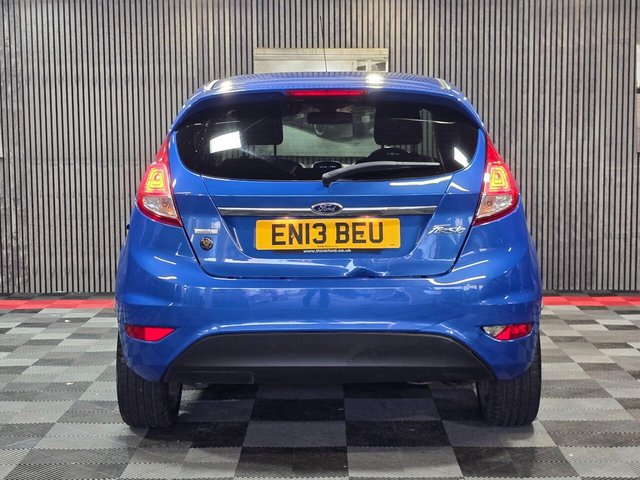 2013 FORD FIESTA 1.0T EcoBoost Titanium Euro 5 (s/s) 5dr - Photo 4