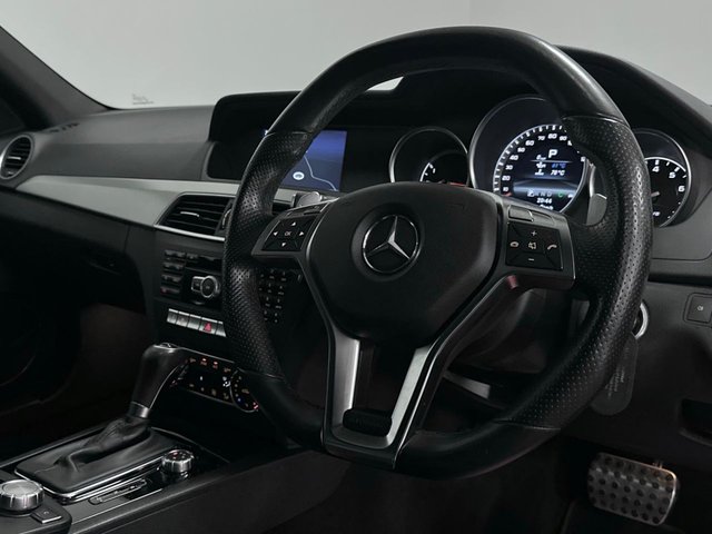 2013 Mercedes-Benz C-Class 6.3L Amg 5dr - Photo 4