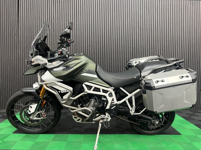 View our TRIUMPH TIGER 900