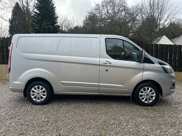 2019 Ford Transit Custom 2L Limited 5dr - Photo 5