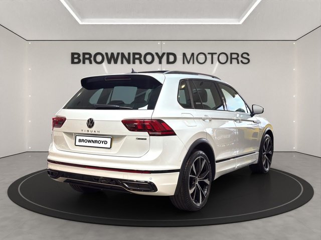 2021 Volkswagen Tiguan 2L R-Line 5dr - Photo 10