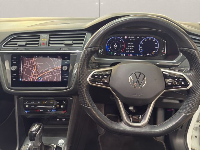2021 Volkswagen Tiguan 2L R-Line 5dr - Photo 11