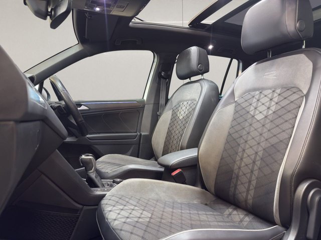 2021 Volkswagen Tiguan 2L R-Line 5dr - Photo 8