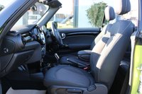 USED 2023 23 MINI CONVERTIBLE 1.5 Cooper Classic Convertible 2dr Petrol Steptronic Euro 6 (s/s) (136 ps) 