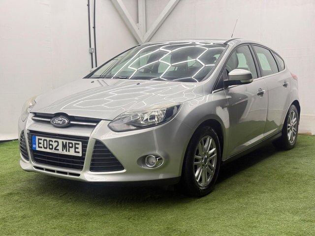 2012 FORD FOCUS 2012 1.6 Titanium Powershift Euro 5 5dr - Photo 11