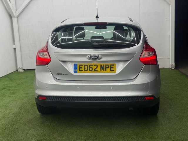 2012 FORD FOCUS 2012 1.6 Titanium Powershift Euro 5 5dr - Photo 7