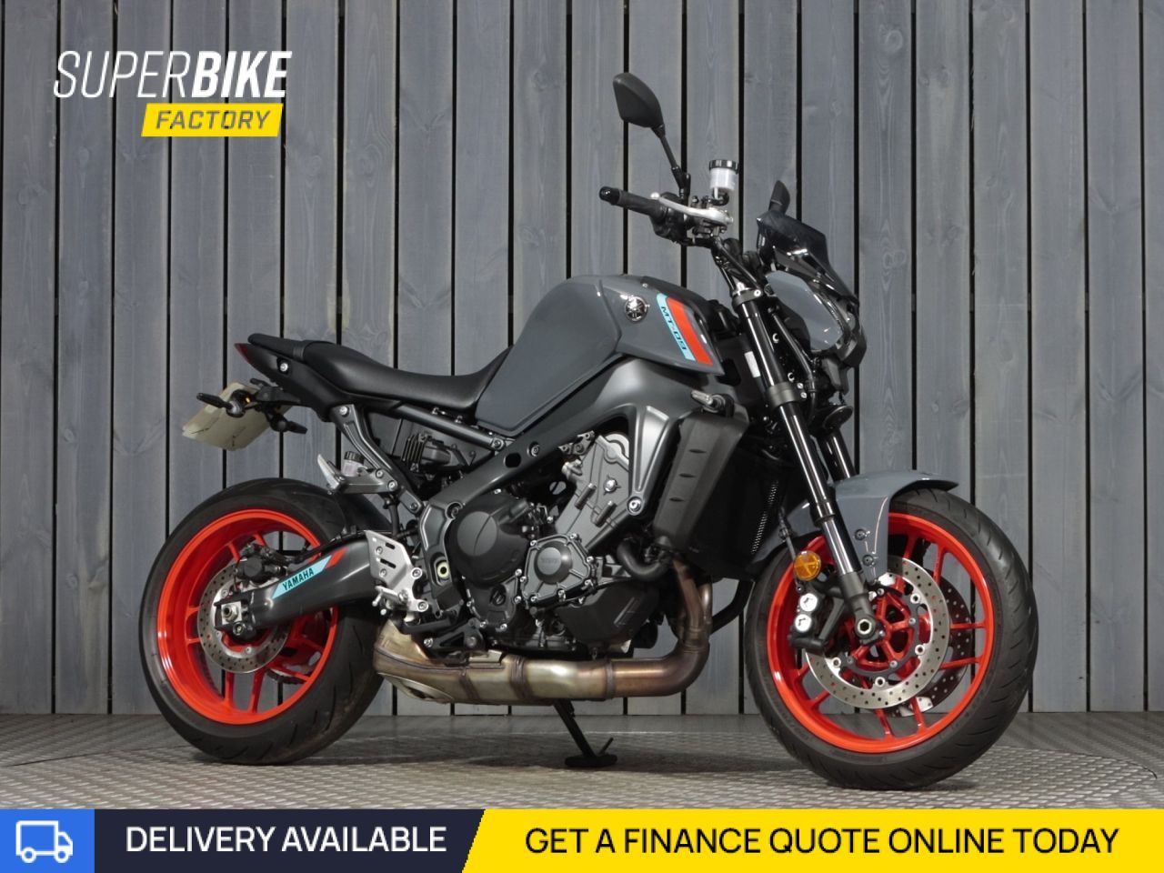YAMAHA MT-09