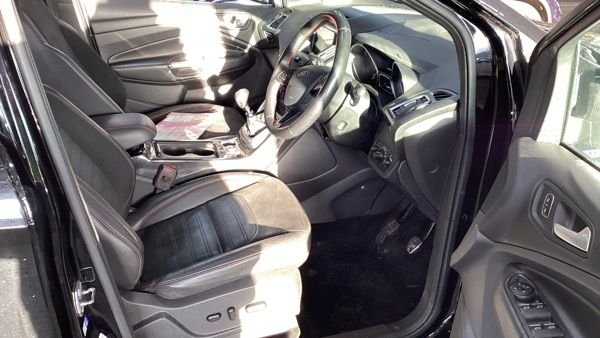 2018 FORD KUGA - Photo 5