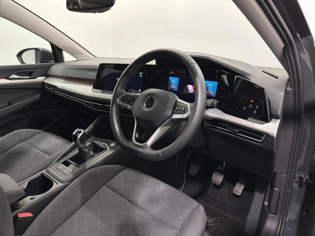 2022 Volkswagen Golf - Photo 11