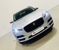 USED 2020 70 JAGUAR F-PACE 2.0 D240 Portfolio SUV 5dr Diesel Auto AWD Euro 6 (s/s) (240 ps) AUTOTRADER AWARD WINNING DEALER