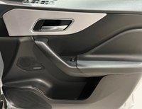 USED 2020 70 JAGUAR F-PACE 2.0 D240 Portfolio SUV 5dr Diesel Auto AWD Euro 6 (s/s) (240 ps) AUTOTRADER AWARD WINNING DEALER