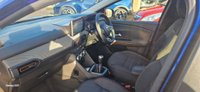 USED 2022 72 DACIA SANDERO STEPWAY 1.0 TCe Prestige Hatchback 5dr  Manual Euro 6 (s/s) (100 ps) 5000 MILES